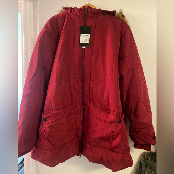 NWT SOULARGE Puffer Jacket with Faux Fur Hood in Burgundy - Picture 1 of 4
